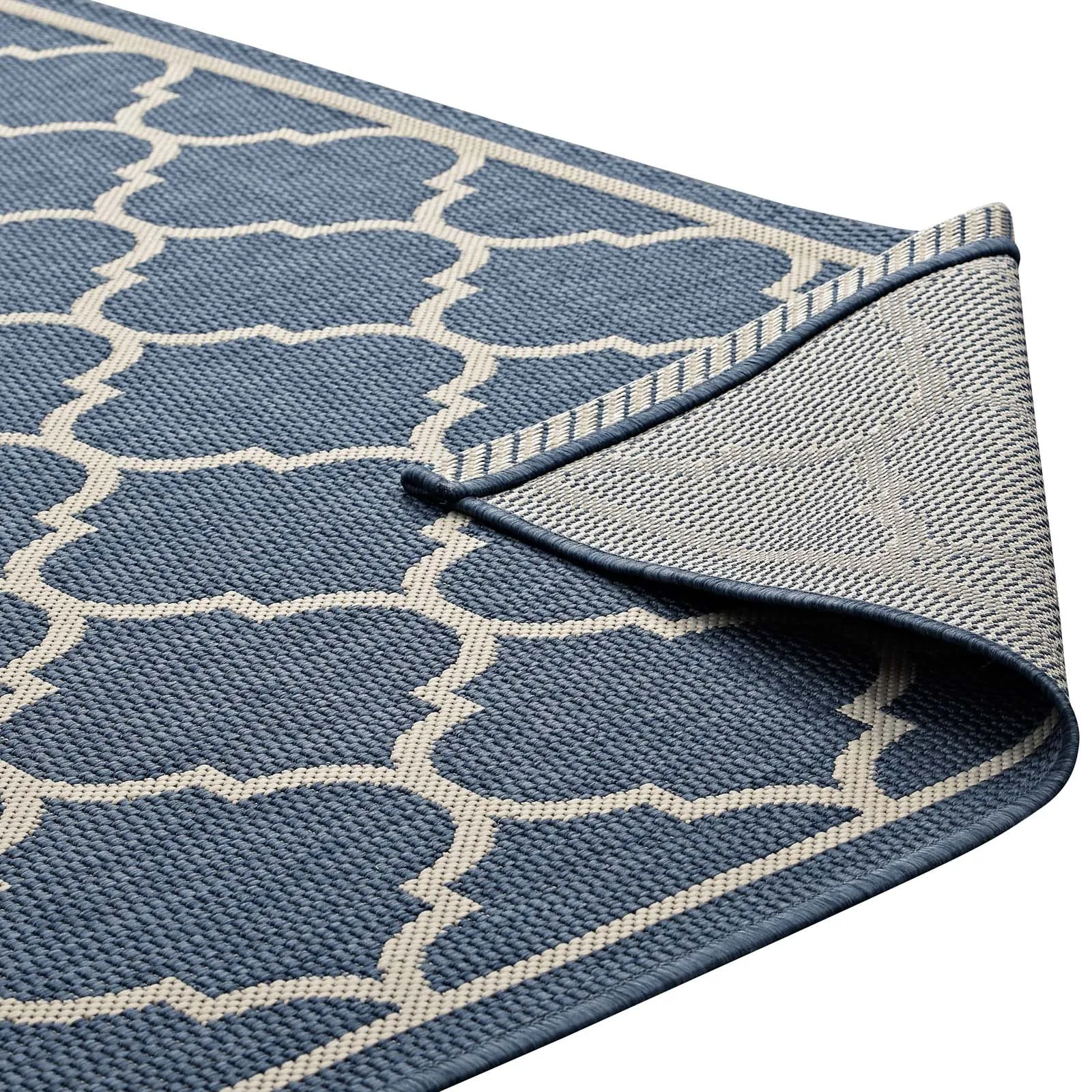 Avena Moroccan Quatrefoil Trellis Indoor and Outdoor Area Rug