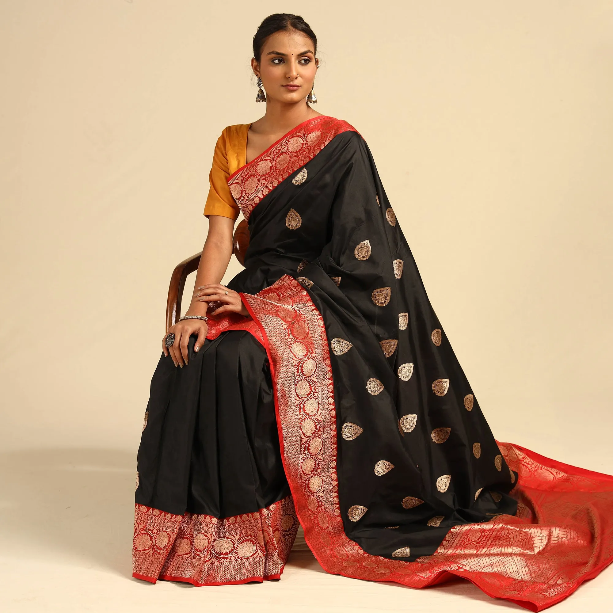 Black - Banarasi Handloom Pure Katan Silk Kaduwa Zari Buti Saree