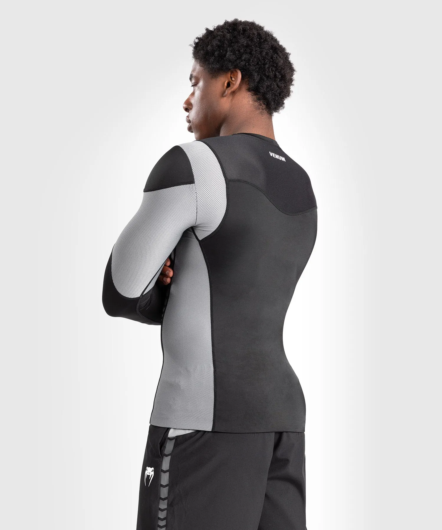 Venum Tempest Men's Long Sleeve Rashguard - Black/Grey