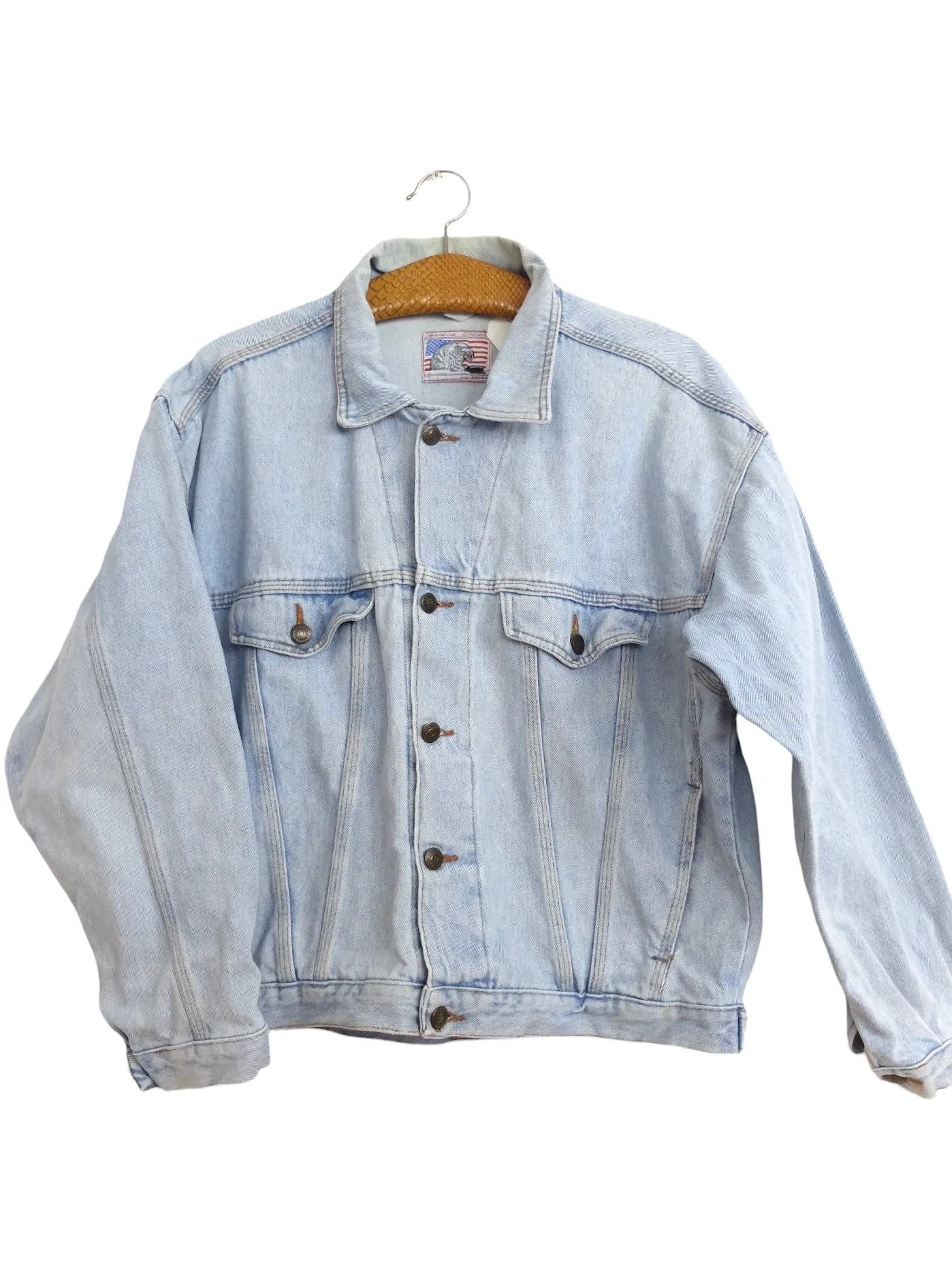 Vintage 80s Bohemian Hippie Western Light Wash Denim Collared Jean Jacket