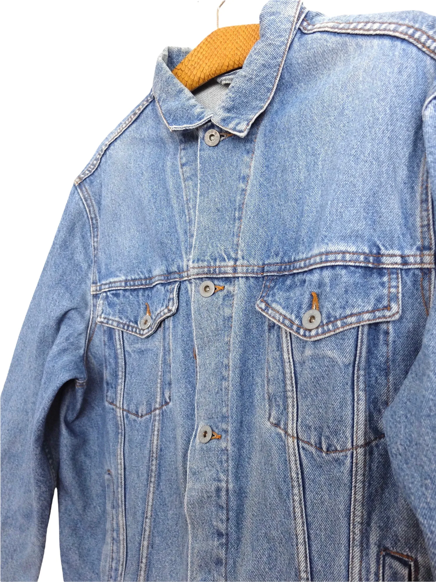 Vintage 80s Utilitarian Bohemian Streetwear Medium Wash Denim Collared Jean Jacket